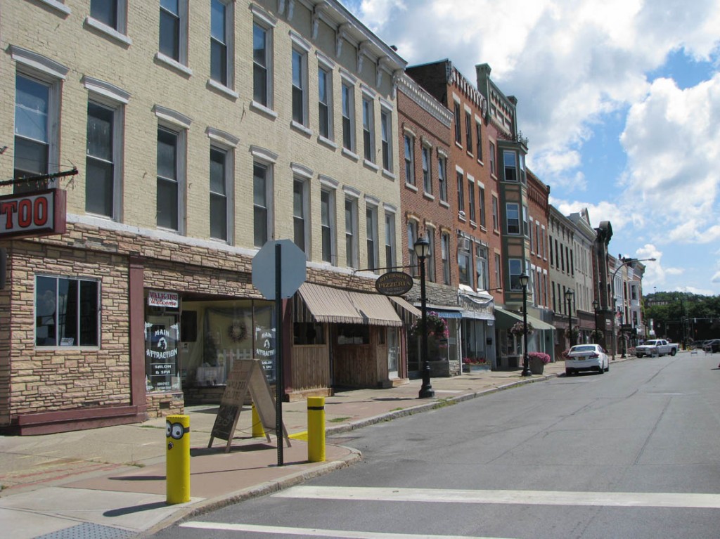 29 - Main St Northside from Market